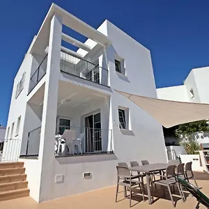 Bella, 350m Zum , Cala Galdana (Menorca) Spain